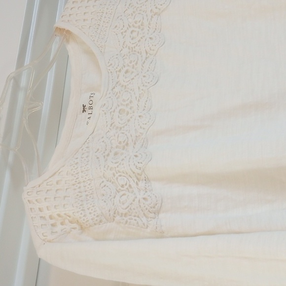Talbots Womens Blouse Sz M Cream 100% Cotton 3/4 Sleeves Lace Detail Spring Cute - Picture 2 of 8